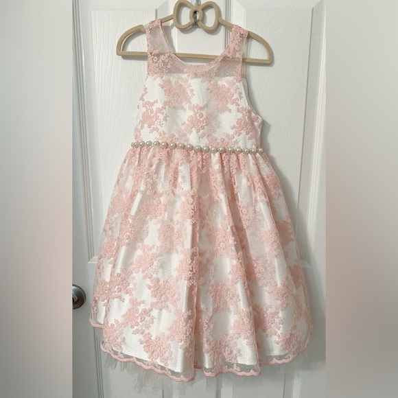American Princess Coral and White Lace Dress - Picture 1 of 14